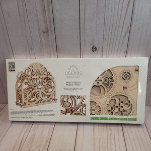 Ugears Mechanical Models Wooden Construction 3D Puzzle Kit Theater NEW—S…